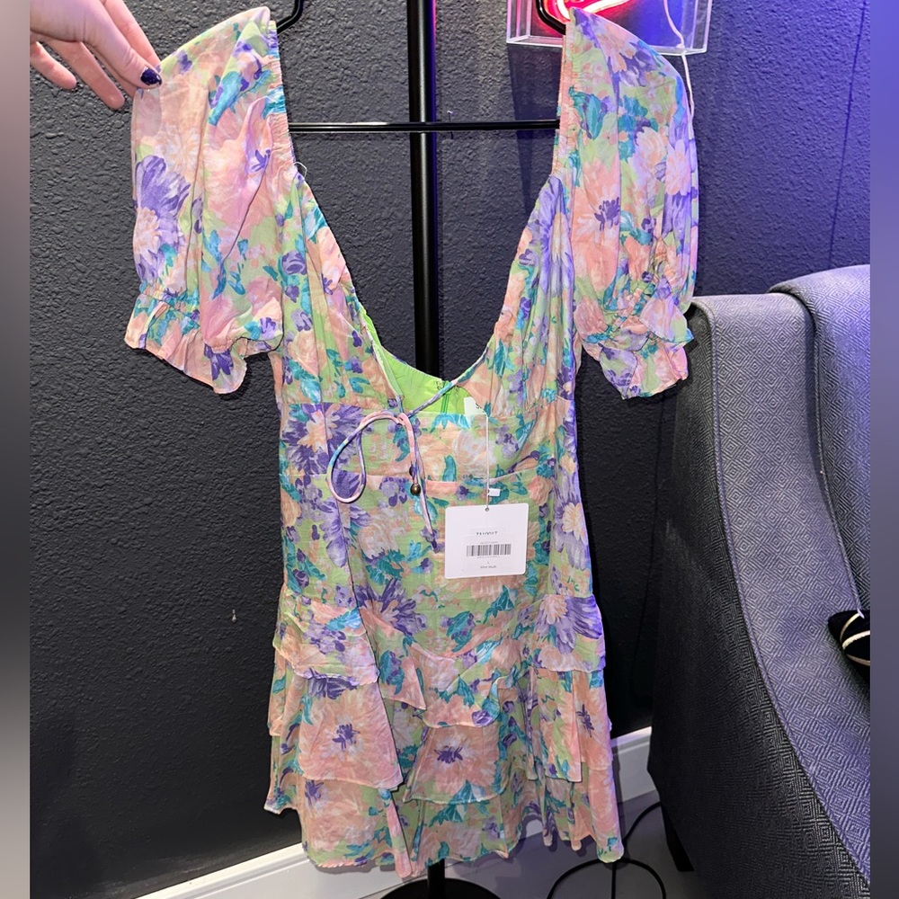 NWT Mint & Purple Floral Tie Front Romper, size L